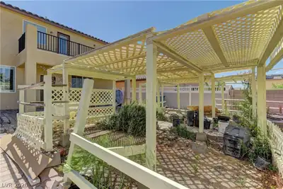 952 Crescent Falls Street, Henderson, NV 89011 Patio
