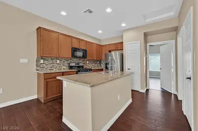 9754 Sandybuck Court, Las Vegas, NV 89149 Kitchen