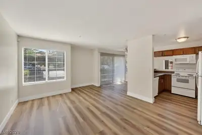 2100 Jetty Rock Drive 105 Living Room
