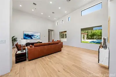 1140 Julie Road, Henderson, NV 89002 Living Room