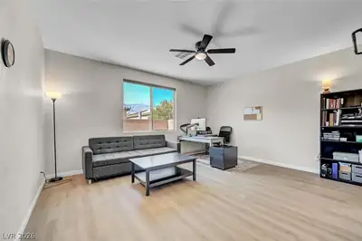 5560 Honey Creek Avenue, Las Vegas, NV 89131 Primary Bedroom
