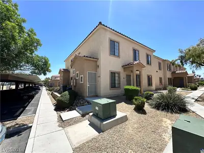 2181 Hussium Hills Street 108, Las Vegas