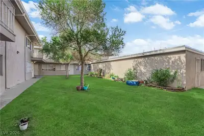 304 Orland Street 53 Yard