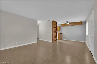304 Orland Street 53 Living Room