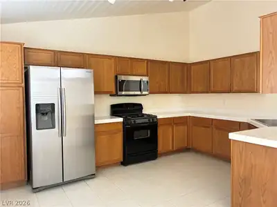 688 PANSY Place, Henderson, NV 89052 Kitchen