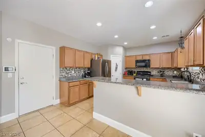 6841 Compass Cove Avenue, Las Vegas, NV 89142 Kitchen