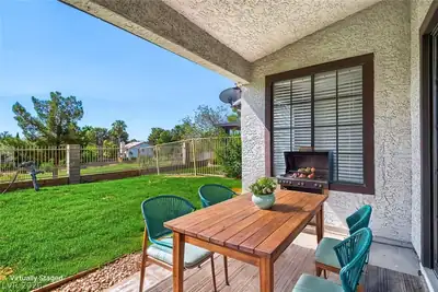 4912 Birch Bay Lane Patio