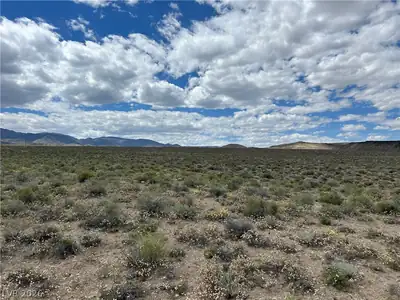 510 GILLUM Lane Dyer, NV 89010