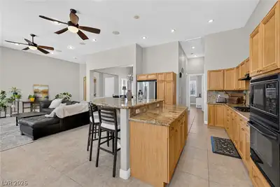 1339 Calle Calma, Henderson, NV 89012 Kitchen