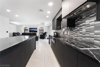 3130 Appleblossom Circle, Las Vegas, NV 89117 Kitchen