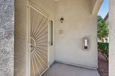 3540 Cactus Shadow Street 102 Entrance Foyer