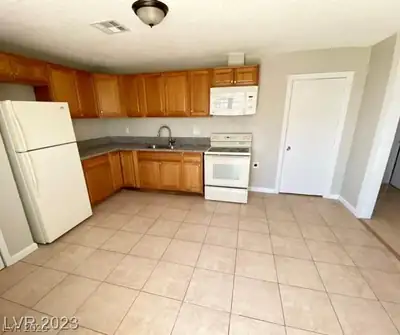 2536 Carroll Street, North Las Vegas, NV 89030 Kitchen