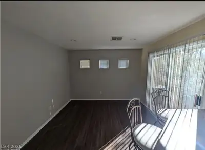 10413 Coyote Cub Avenue, Las Vegas, NV 89129 Living Room