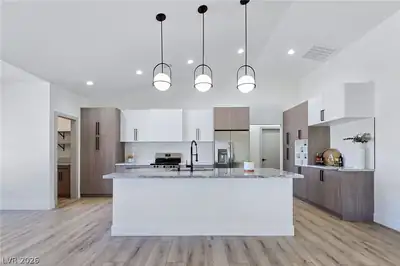 1120 West Gamebird Kitchen