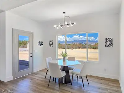 1120 West Gamebird Dining Area