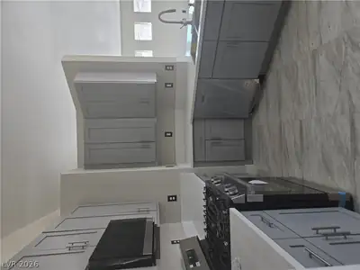 3862 Trellis View Avenue, Las Vegas, NV 89115 Kitchen