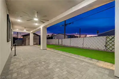 6132 Glacier Avenue, Las Vegas, NV 89156 Patio