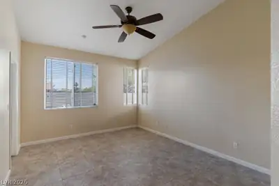 1076 Coral Desert Drive Primary Bedroom