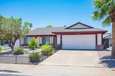 475 Annapolis Circle, Henderson, NV 89015 Front of Structure