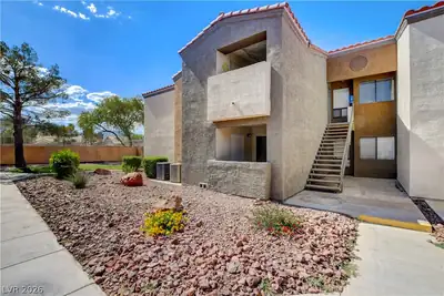 3151 Soaring Gulls Drive 1077 Front of Structure