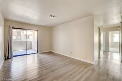 3151 Soaring Gulls Drive 1077 Living Room