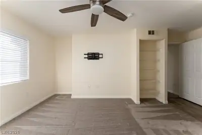 3318 North DECATUR Boulevard 2143 Bedroom