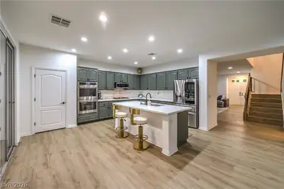 3026 Blue Monaco Street Kitchen