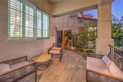 3026 Blue Monaco Street Patio