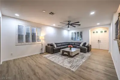 3026 Blue Monaco Street Living Room