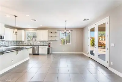 5601 Mackenzie Park Court, Las Vegas, NV 89130 Kitchen