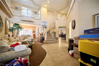 2526 Vintage Rose Avenue, Henderson, NV 89052 Living Room
