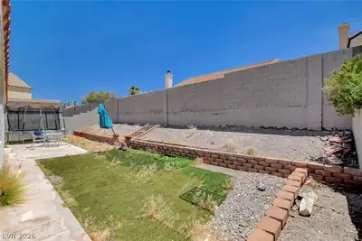 811 Rio Poco Court, Henderson, NV 89015 Yard