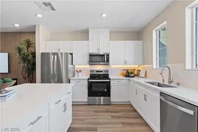 10395 Sapphire Storm Street, Las Vegas