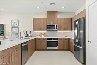 10407 Sapphire Storm Street, Las Vegas
