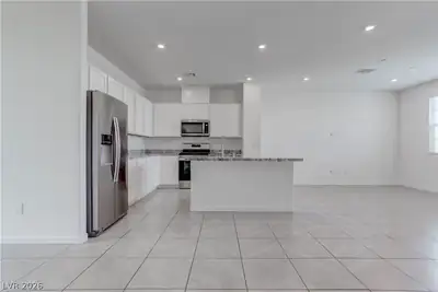 929 Kyanite Lane, Henderson, NV 89011 Kitchen