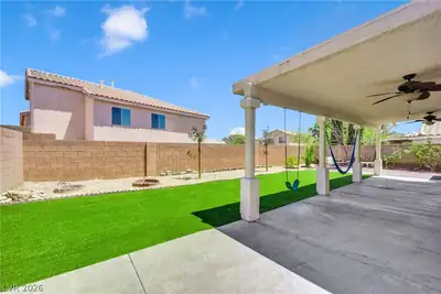 8954 Frasure Falls Avenue, Las Vegas, NV 89178 Yard