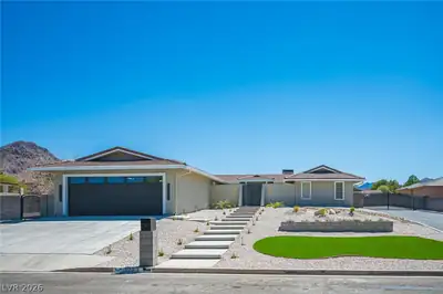 1223 San Gabriel Avenue, Henderson, NV 89002 Front of Structure