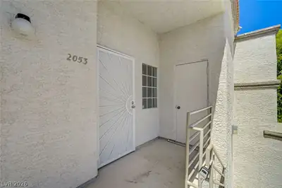 3150 Soft Breezes Drive 2053, Las Vegas