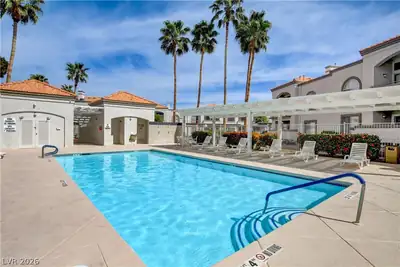 3150 Soft Breezes Drive 2053 Pool