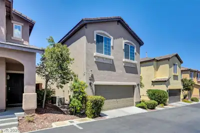 9348 Euphoria Rose Avenue, Las Vegas, NV 89166 Front of Structure