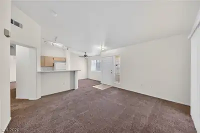 1881 West Alexander Road 2133 Living Room
