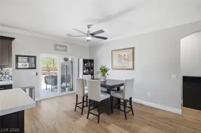 4951 East Parkwood Drive Dining Area