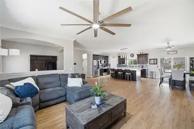 4951 East Parkwood Drive Living Room