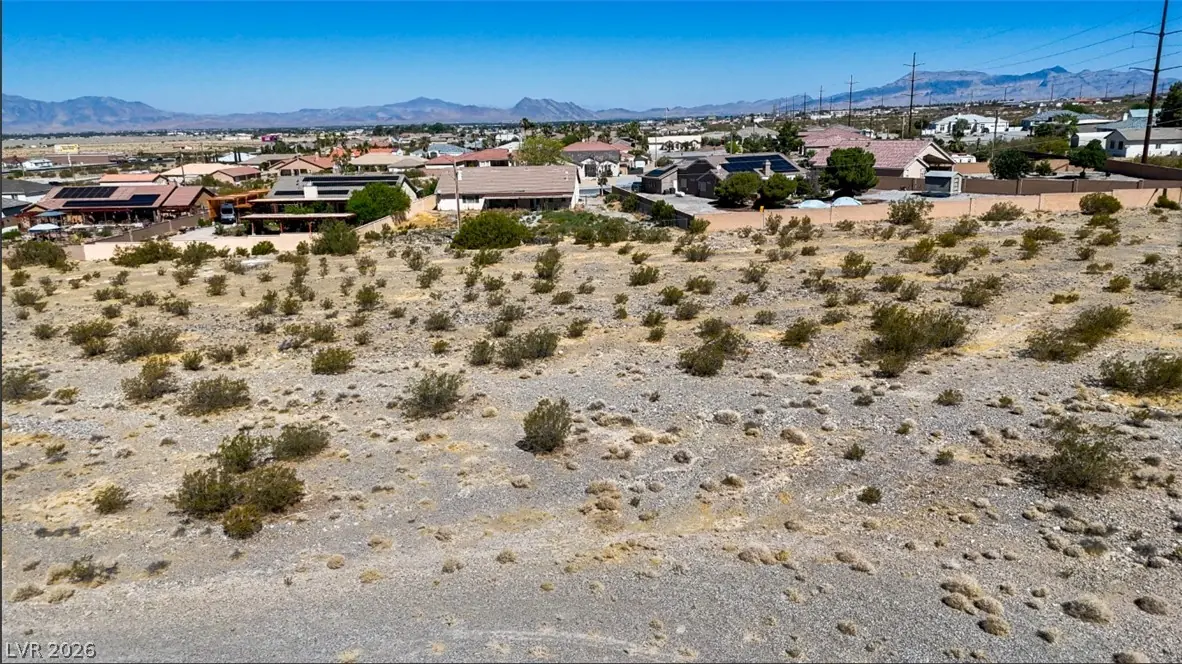 2240 South Sequoya Lane