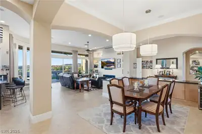 6 Brookridge Drive Dining Area