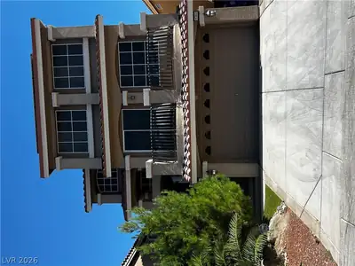 5784 Brimstone Hill Avenue, Las Vegas