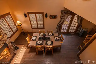 390 East 300 S 1B Dining Area