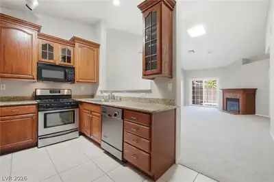 379 Blanca Springs Drive, Henderson, NV 89014 Kitchen