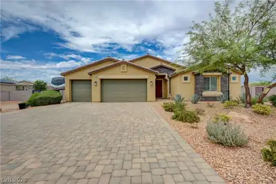1526 Quail Vista Court, Logandale