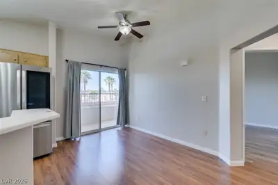 1881 West Alexander Road 2062 Dining Area